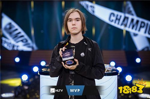 赛前预测：瞳夕、米勒均看好LNG击败WBG