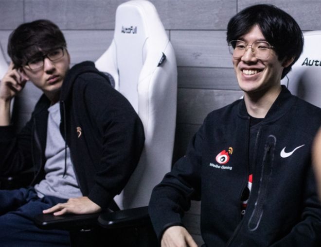 得分领先！ Hope 在团战中的终极技能造成了爆炸性的AOE伤害， Anyone's Legend 首先取得了赛点